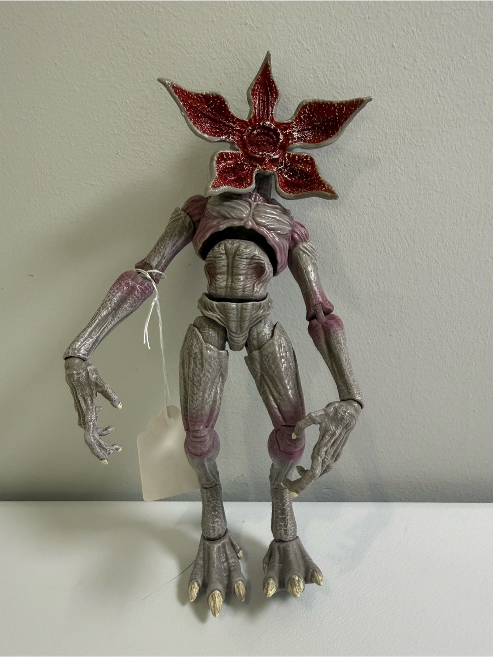 Stranger Things Demogorgon Collector
Action Figure Jazwares 8"
